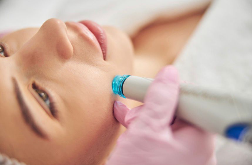 Soin de dermabrasion du visage